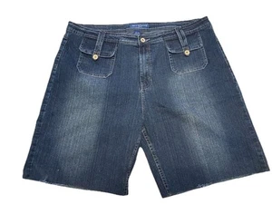 Women’s Denim Jean Casual Shorts sz 22W Raw Hem Button Flap Pockets Hi-Rise NWT - Picture 1 of 7
