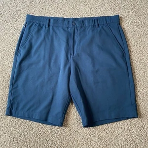 Kirkland Signature Pantaloncini da uomo Performance Comfort in vita (Navy, taglia 40) - Foto 1 di 9