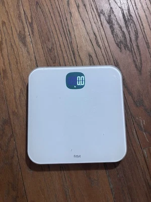 Fitbit Aria Air Fitness Tracker Scale - Изображение 1 из 2