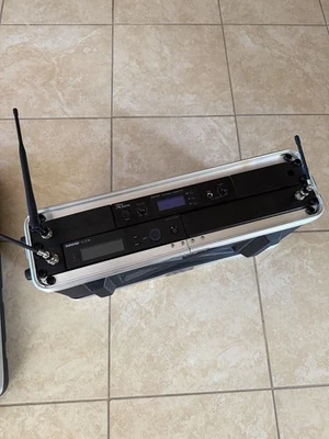 Shure SLXD24 Wireless Mic + t.bone IEM100R In-Ear Monitor + 2U Rack Case Proel - Bild 1 von 4