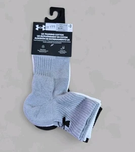 UNDER ARMOUR Boys Socks 1/4 Crew Cushioned Wicks Sweat 3 Pair Shoe Size 4.5Y-7Y - Picture 1 of 4
