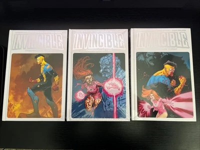 Cubiertas Duras Invincible Compendium 1-3 Ediciones Variantes DCBS (NUEVO SELLADO DE FÁBRICA) Foto 1 de 4