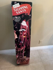 Luces musicales animadas de escalada Mr Christmas-Stepping Santa Ladder 1994 de colección - Imagen 1 de 8