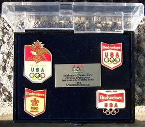 Budweiser Anheuser Busch 1988 set di spille commemorative olimpiche statunitensi Seoul/Calgary - Foto 1 di 2