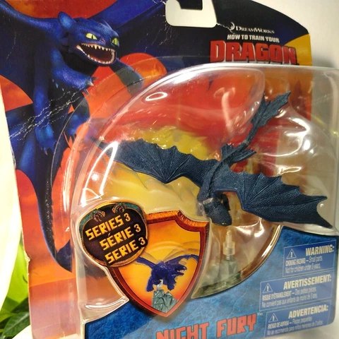 NIGHT FURY Action Figure in Package Series 3 How to Train Your Dragon 2010! Cover