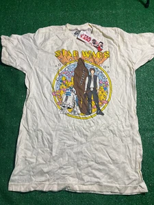 Star Wars T-Shirt Sz Medium Han Solo Chewbacca NWT - Picture 1 of 3