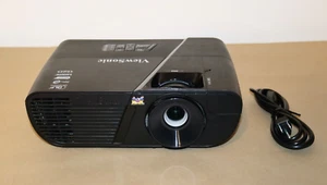 ViewSonic PJD7526W 4000 Lumens WXGA HDMI DLP Projector.3725-3850 of Hours used - Picture 1 of 16