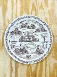 VINTAGE VERNON KILNS SIOUX CITY IOWA BROWN 10.5" COLLECTORS PLATE - Picture 1 of 6