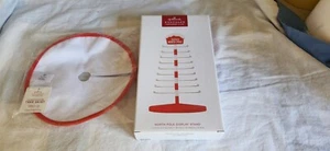 Deck The Hallmark North Pole Miniature Ornament Display Tree and Tree Skirt - Picture 1 of 3
