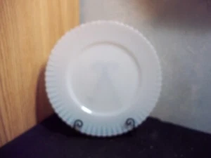VTG MACBETH-EVANS 8" LUNCH PLATE #1428 - Picture 1 of 1