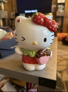 Hello Kitty Stawberry Wink Keramik mit Schokoladenüberzug - Bild 1 von 3