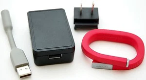 Jawbone UP24 SMALL Wristband PINK MotionX Fitness Diet Bracelet Sleep Tracker -B - Picture 1 of 5