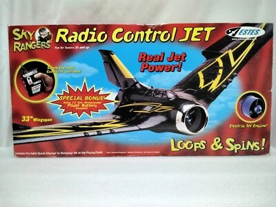 VINTAGE !! 2003 ESTES SKY RANGERS RADIO CONTROL JET WITH 33" WINGSPAN #4111 - Image 1 of 4