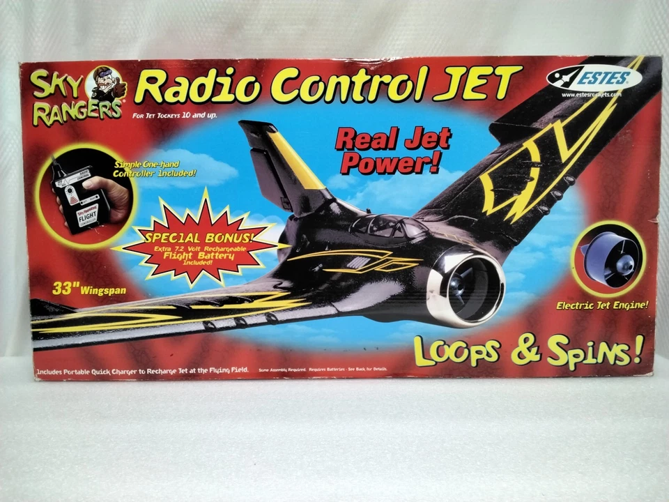 VINTAGE !! 2003 ESTES SKY RANGERS RADIO CONTROL JET WITH 33" WINGSPAN #4111 - Image 1 of 4