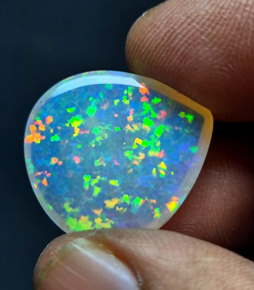 Alta Calidad Raro Ópalo de Fuego Cabina Única Ópalo de Fuego Grado Superior Punto Ópalo de Fuego Cabina Foto 1 de 4