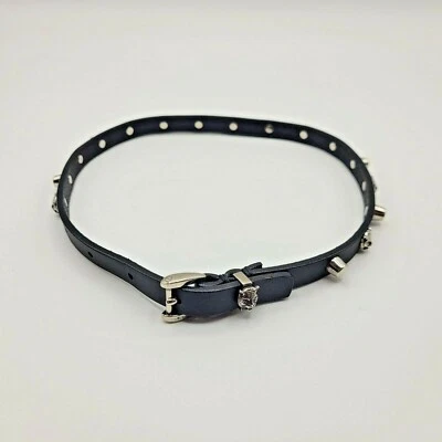 Gargantilla Gucci de cuero negro con tachuelas plateadas con cabeza de tigre 499362 8131 Foto 1 de 4