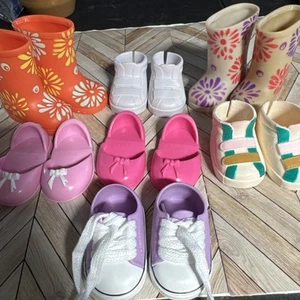 "Lote de zapatos y botas para muñeca Our Generation de 18""" - Imagen 1 de 6