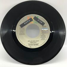 DAVID BOWIE {Pop Rock 45} DAY-IN DAY-OUT / JULIE