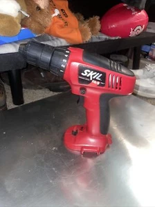 Skil 3/8" 14.4 Volt Drill - Variable Speed & Reversible 2568 bare tool - Picture 1 of 5