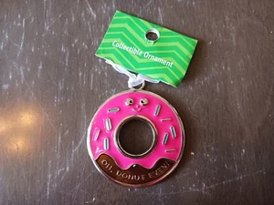 NWT Ganz “Oh, Donut Even” Metal Doughnut Ornament - Imagen 1 de 3