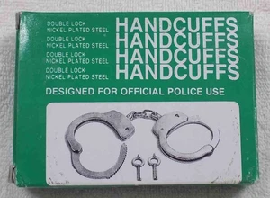 MANETTE Doppia Serratura Acciaio Nichelato con 2 Chiavi USO POLIZIA *NUOVE*SPEDIZIONE GRATUITA - Foto 1 di 3