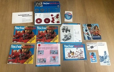 Lot Of Vintage Fischer Technik Instruction Manuals w/ Miscellaneous Pieces - Image 1 of 4