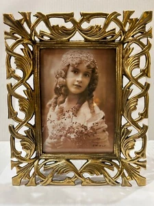 BRASS PICTURE FRAME HOLDS 5” by 7” PICTURE ELEGANT BRASS FRAME - Picture 1 of 4