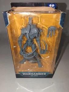 McFarlane Toys Figure - Warhammer 40,000 - NECRON FLAYED ONE (Artist Proof) - Picture 1 of 4