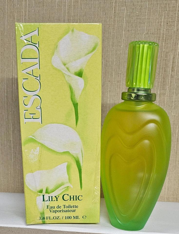 Escada Lilly Chic de Escada 3,4/3,3 oz. Edt Spray Para Mujer Nuevo En Caja Dañada Foto 1 de 1