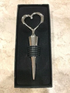 Kate Aspen Silber Herzförmiger Metall Weinflaschenverschluss  - Bild 1 von 3