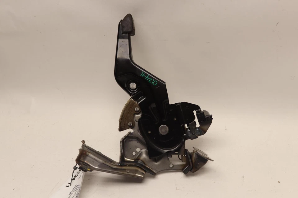 Infiniti FX35 FX37 FX50 2009-2013 PALANCA DE PEDAL DE ESTACIONAMIENTO DE EMERGENCIA OEM Foto 1 de 4