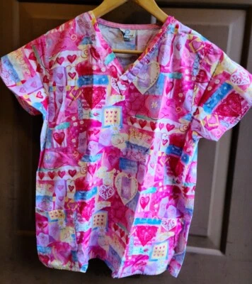 Fundamentals Pink Hearts Womens  Scrub Top, XS, Medical/nursing/grooming - Image 1 of 4