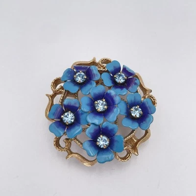 Винтажная брошь на булавке с голубой эмалью в виде цветка золотистые стразы ювелирные изделия с цветочным рисунком Avon - Изображение 1 из 4
