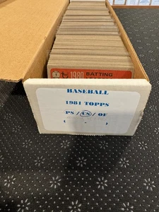 1981 TOPPS BASEBALL (set completo di 726 carte; Jackson, Ryan, Henderson) - Foto 1 di 17