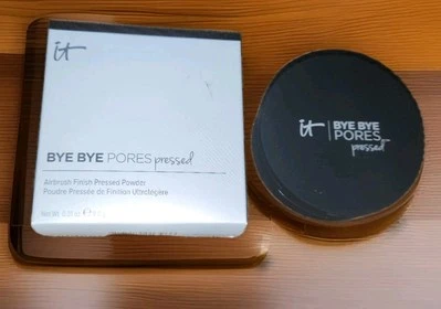 IT Cosmetics Bye Bye Pores Airbrush Finishing Pressed Powder 0.31"Same Day Ship" - Image 1 of 4