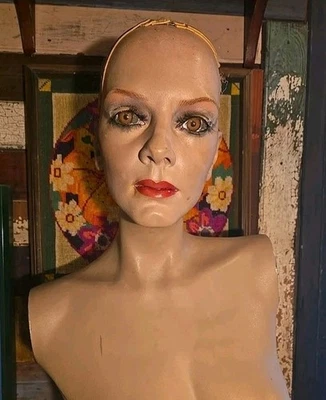 VINTAGE 1980 DECTER MANIKIN MANNEQUIN WOMAN TORSO Susie Bono N0 ARMS ELAN RARE - Image 1 of 4