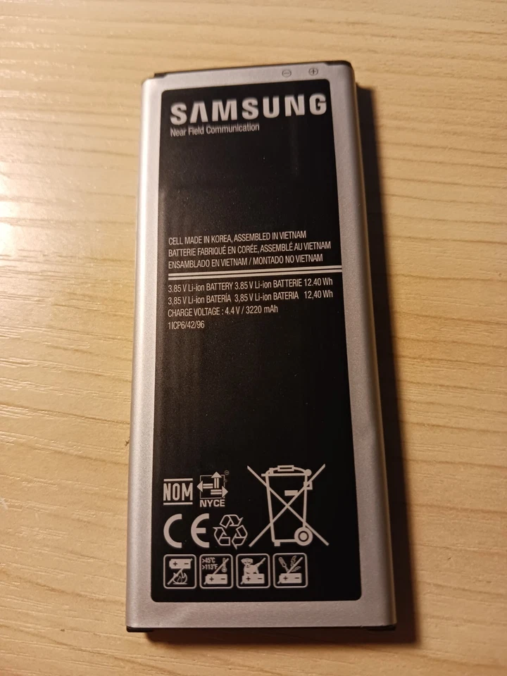 Batería Samsung EB-BN910BBZ Galaxy Note 4 - 3220 mAh CON ETIQUETA NFC Foto 1 de 1