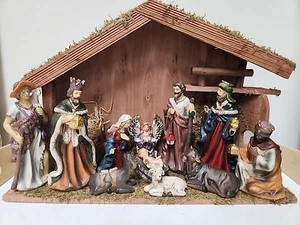 Multi Piece Nativity Set Christmas Barn Manger Figurines  - Picture 1 of 13