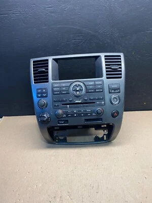 2009-2012 Nissan Pathfinder Radio A/C Heat Temperature Climate Control E2041 OEM - Image 1 of 4