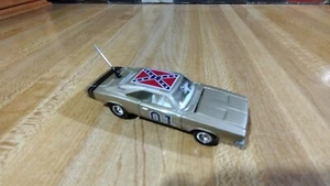 Dukes Of Hazzard General Lee Custom Gold '68 Dodge Charger,1:64,new! - Picture 1 of 15