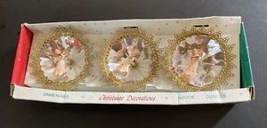 Vintage Jewelbrite Unbreakable Reflector Jumbo Diorama Ornaments in Box Angels - Picture 1 of 13