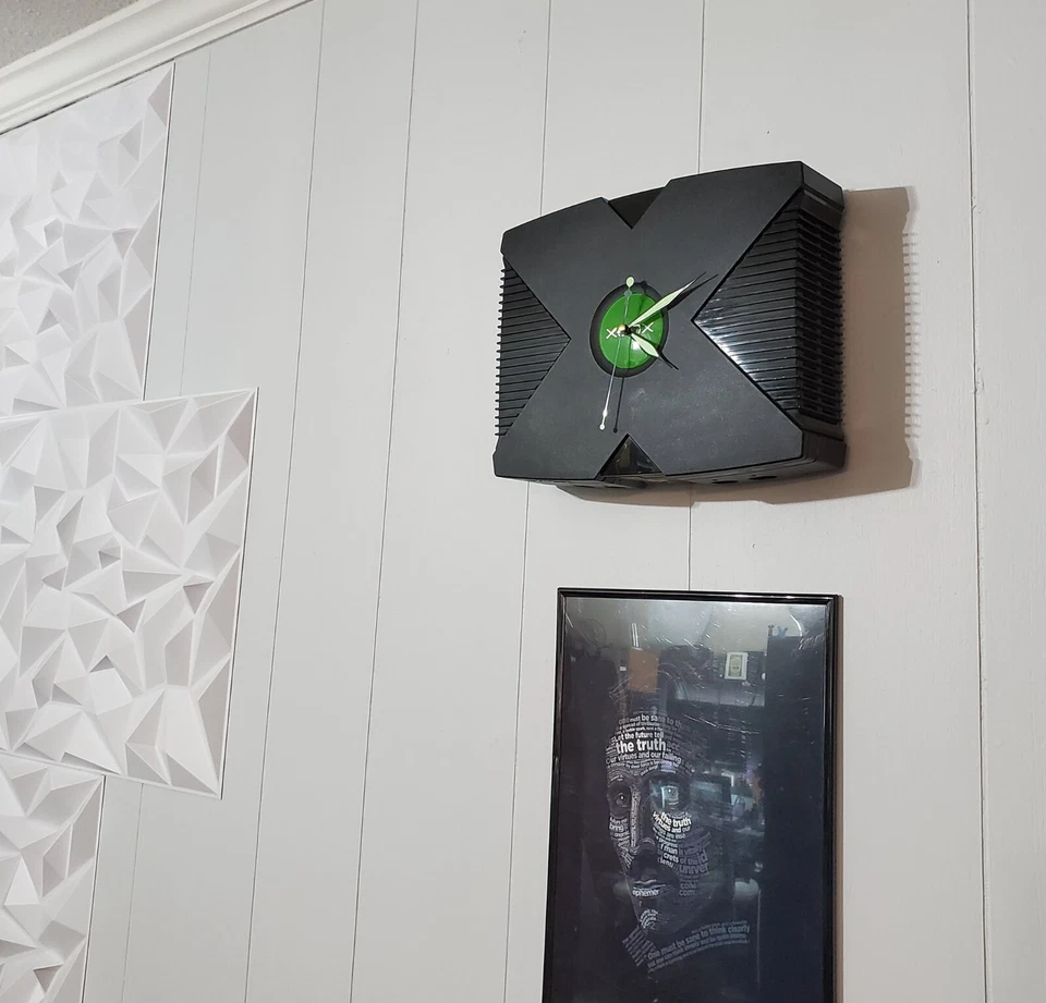 Genuine Original OG Xbox Hanging Wall Clock - Unique! - Image 1 of 4