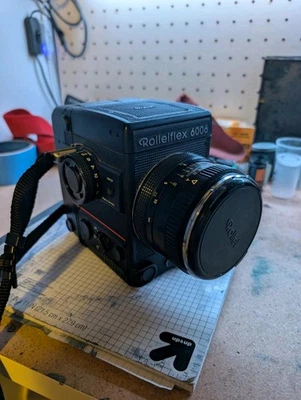 Câmera de Filme Profissional Rolleiflex 6006 Médio Formato com Lente Planar 80mm - Imagem 1 de 4