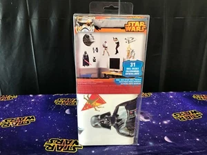 STAR WARS - 31 Piezas Clásicas Autoadhesivas, Precortadas, Reutilizables, Calcomanías de Pared ¡NUEVAS!! - Imagen 1 de 1