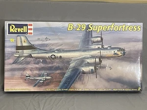 1/48 Revell B-29 Superfortress - Picture 1 of 6