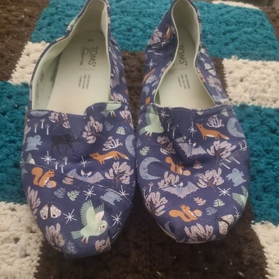 TOMS Crepúsculo Azul Bosque Criaturas Alpargata Talla 9 Zapatos Azul Animales Búho Zorro Foto 1 de 4
