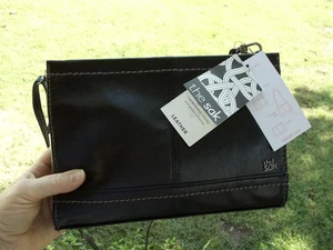 The Sak Iris Handtasche schwarz Leder 3-Wege Halb Clutch verstellbar Umhängetasche Neu mit Etikett - Bild 1 von 9