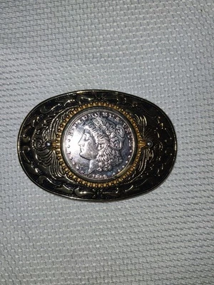 VINTAGE WESTERN STYLE BELT BUCKLE GENUINE 1889 MORGAN SILVER DOLLAR COIN CENTER - Image 1 of 3