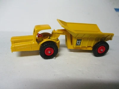Matchbox Lesney Major Packs M-10 Dinkum Dumper - ruedas rojas, cuerpo amarillo, suelto Foto 1 de 2