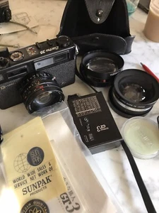 Vintage photo Camera Yashica 45 mm Electro 35 with accessories original case - Picture 1 of 12